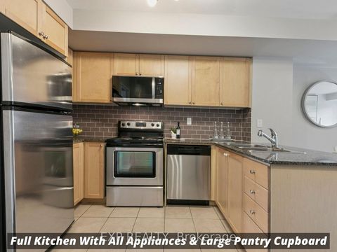 Photo 4 at 242 - 21 Ruttan Street, Dufferin Grove, Toronto