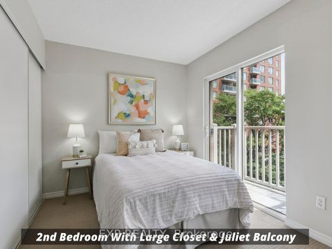 Photo 8 at 242 - 21 Ruttan Street, Dufferin Grove, Toronto