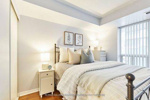 Photo 10 at 612 - 28 Olive Avenue, Willowdale East, Toronto