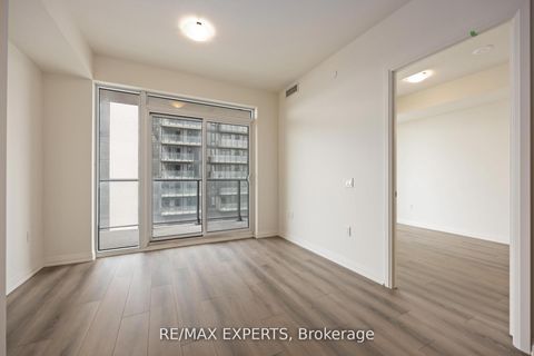 Photo 10 at 1002 - 8960 Jane Street, Vellore Village, Vaughan