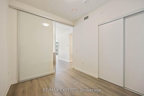 Photo 17 at 1002 - 8960 Jane Street, Vellore Village, Vaughan