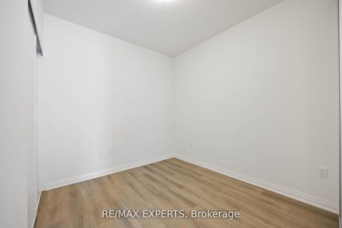 Photo 18 at 1002 - 8960 Jane Street, Vellore Village, Vaughan