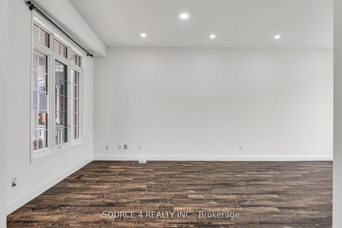 Photo 3 at 1030 Timberland Crescent, Pinecrest, Oshawa