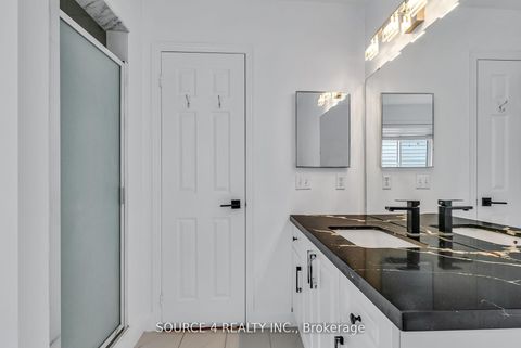 Photo 25 at 1030 Timberland Crescent, Pinecrest, Oshawa