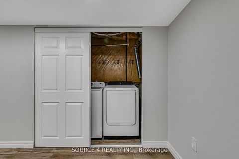 Photo 28 at 1030 Timberland Crescent, Pinecrest, Oshawa