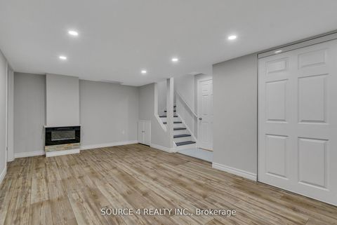 Photo 29 at 1030 Timberland Crescent, Pinecrest, Oshawa