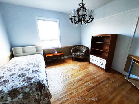 Photo 14 at 3 Saugeen Crescent, Kennedy Park, Toronto