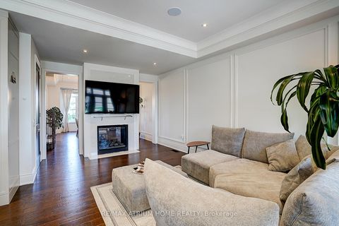 Photo 11 at 166 Dorval Drive, WO West, Oakville