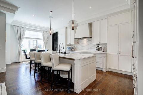Photo 12 at 166 Dorval Drive, WO West, Oakville