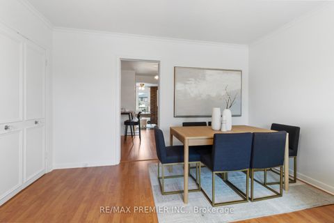Photo 7 at 79 Pamille Place, Amesbury, Toronto