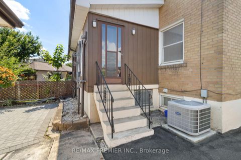 Photo 33 at 79 Pamille Place, Amesbury, Toronto