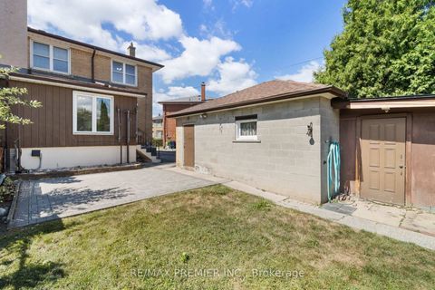 Photo 36 at 79 Pamille Place, Amesbury, Toronto