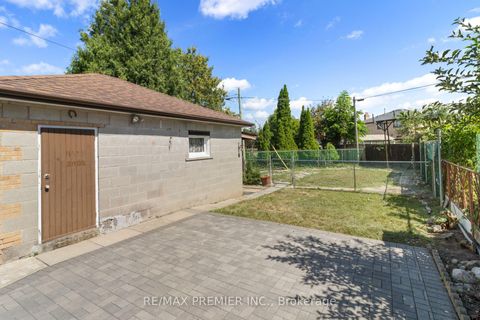 Photo 38 at 79 Pamille Place, Amesbury, Toronto