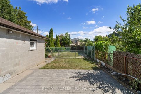 Photo 39 at 79 Pamille Place, Amesbury, Toronto