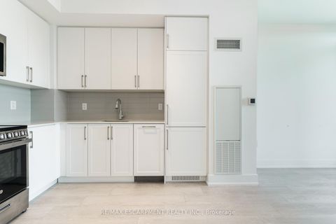 Photo 7 at 614 - 2450 Old Bronte Road, WM Westmount, Oakville