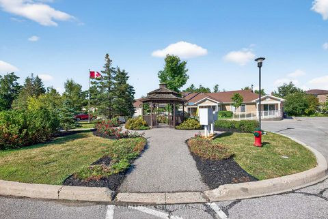 Photo 14 at 10 - 222 Steel Street, Grove East, Barrie