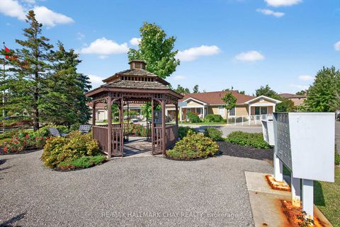 Photo 15 at 10 - 222 Steel Street, Grove East, Barrie