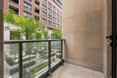Photo 17 at TH03 - 33 Frederick Todd Way, Thorncliffe Park, Toronto
