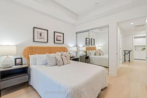 Photo 20 at TH03 - 33 Frederick Todd Way, Thorncliffe Park, Toronto