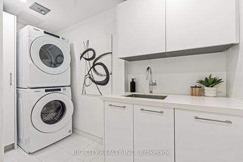 Photo 25 at TH03 - 33 Frederick Todd Way, Thorncliffe Park, Toronto