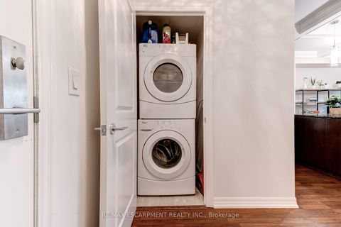 Photo 9 at 505 - 3563 LAKE SHORE Boulevard W, Long Branch, Toronto