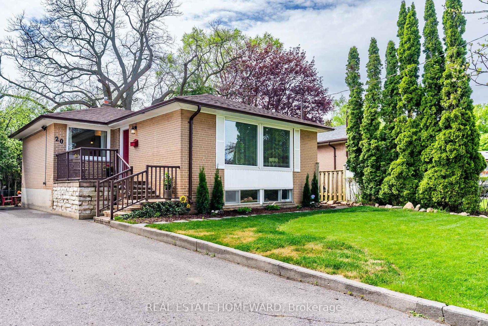 20 Woodgarden Crescent, West Hill, Toronto 