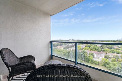 Photo 15 at 1611 - 7300 Yonge Street, Yorkhill, Vaughan