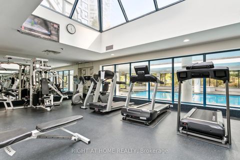 Photo 31 at 1611 - 7300 Yonge Street, Yorkhill, Vaughan