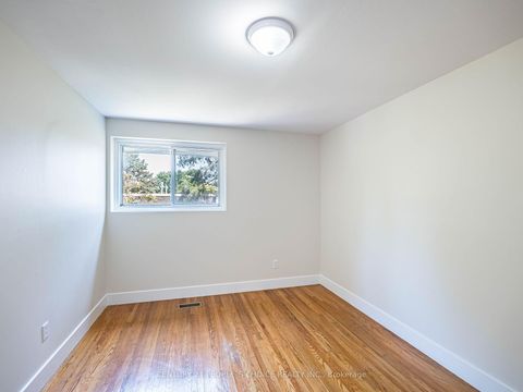 Photo 16 at 16 - 1720 Albion Road, Clairville, Toronto
