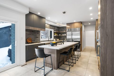 Photo 10 at 97 Clarinda Drive, Bayview Village, Toronto