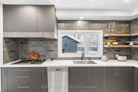 Photo 11 at 97 Clarinda Drive, Bayview Village, Toronto