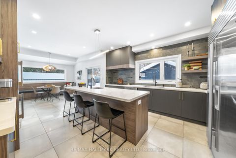 Photo 14 at 97 Clarinda Drive, Bayview Village, Toronto