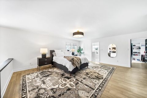 Photo 22 at 97 Clarinda Drive, Bayview Village, Toronto