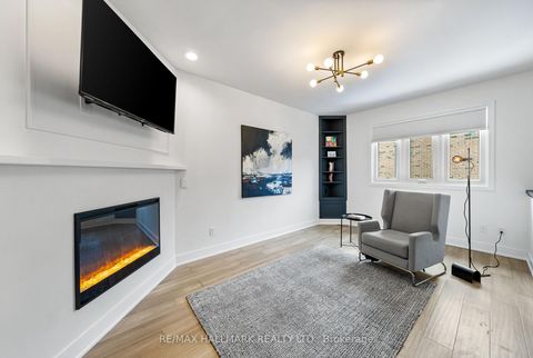 Photo 23 at 97 Clarinda Drive, Bayview Village, Toronto