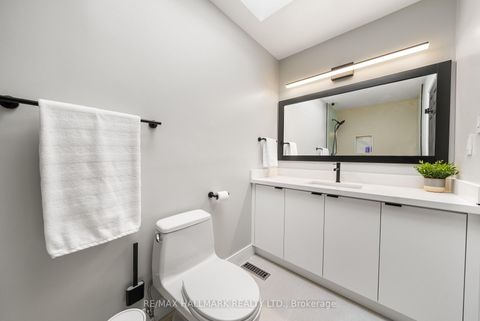 Photo 32 at 97 Clarinda Drive, Bayview Village, Toronto