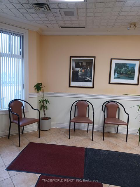 Photo 7 at 110 Beverley Street, Chinatown, Toronto Photo 7 at 110 Beverley Street, Chinatown, Toronto