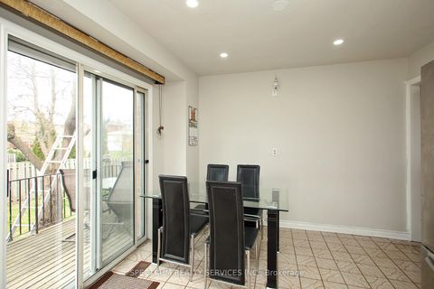 Photo 7 at 22 Kaiser Drive, West Woodbridge, Vaughan