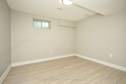 Photo 25 at 22 Kaiser Drive, West Woodbridge, Vaughan