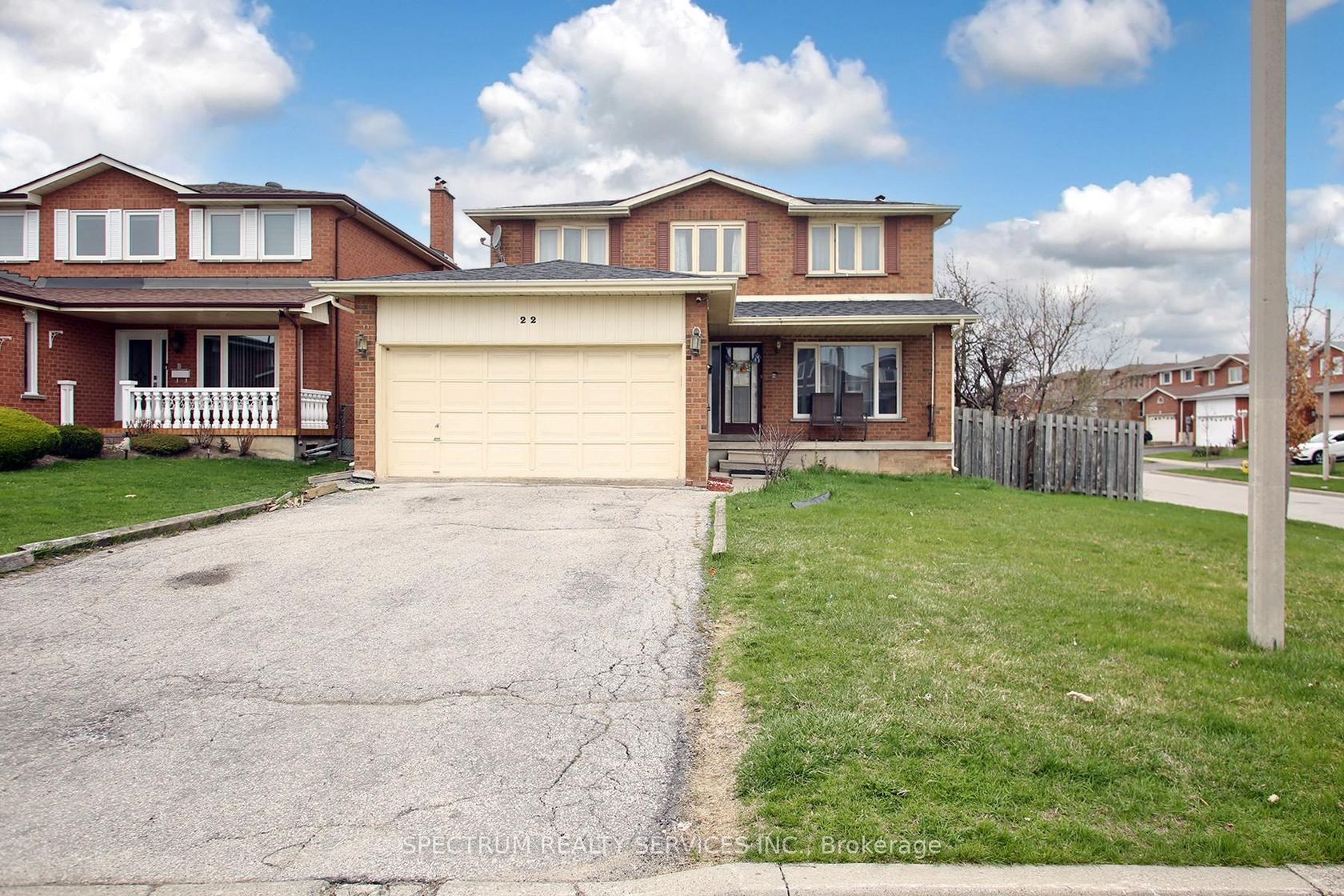 22 Kaiser Drive, West Woodbridge, Vaughan by Loree Meneguzzi Real Estate 22 Kaiser Drive, West Woodbridge, Vaughan