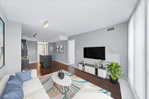 Photo 6 at 961 - 209 Fort York Boulevard, Niagara, Toronto