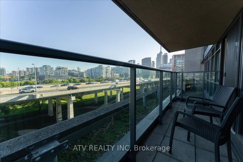Photo 17 at 961 - 209 Fort York Boulevard, Niagara, Toronto