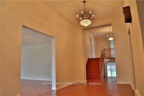 Photo 6 at 71 Spruce Avenue, South Richvale, Richmond Hill