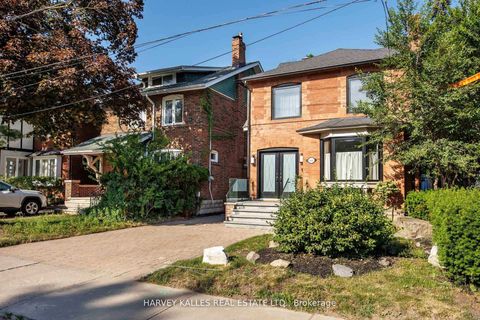 Photo 1 at 101 Clifton Road, Moore Park, Toronto