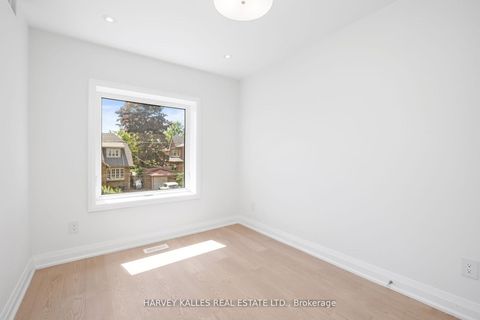 Photo 16 at 101 Clifton Road, Moore Park, Toronto