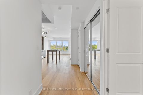 Photo 1 at 310 - 6 Parkwood Avenue, Forest Hill South, Toronto