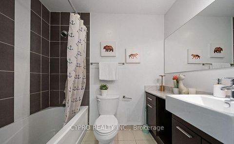 Photo 13 at 601 - 770 BAY Street, Bay Street Corridor, Toronto