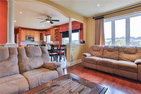 Photo 4 at 148 Tower Hill Road, Jefferson, Richmond Hill Photo 4 at 148 Tower Hill Road, Jefferson, Richmond Hill