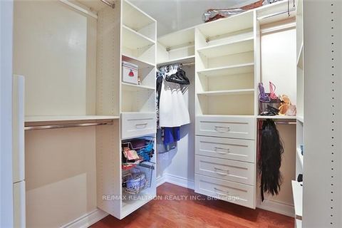 Photo 13 at 148 Tower Hill Road, Jefferson, Richmond Hill Photo 13 at 148 Tower Hill Road, Jefferson, Richmond Hill