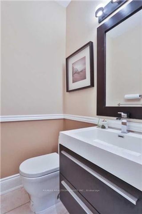 Photo 16 at 148 Tower Hill Road, Jefferson, Richmond Hill Photo 16 at 148 Tower Hill Road, Jefferson, Richmond Hill