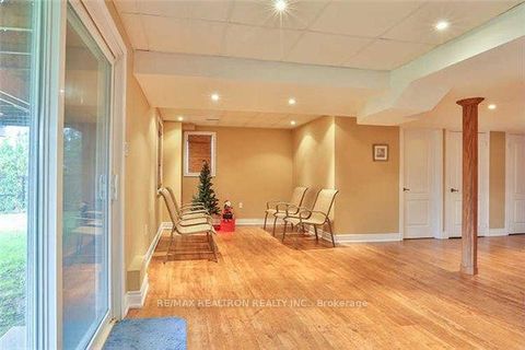 Photo 20 at 148 Tower Hill Road, Jefferson, Richmond Hill Photo 20 at 148 Tower Hill Road, Jefferson, Richmond Hill